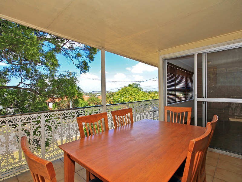 6 Leeside Street, Aspley QLD 4034