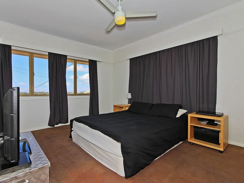 6 Leeside Street, Aspley QLD 4034