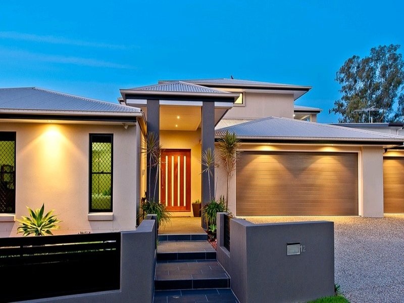 12 Silverbirch Place, Bridgeman Downs QLD 4035