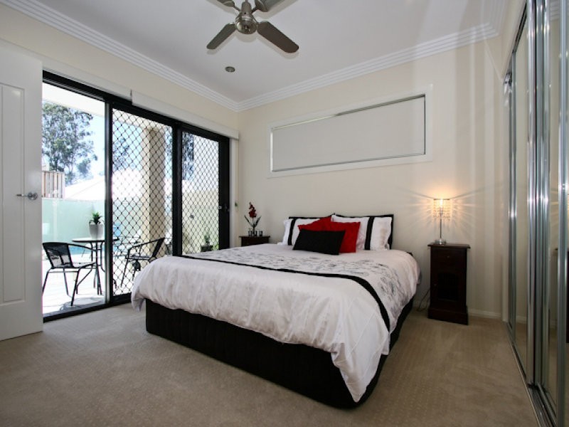 12 Silverbirch Place, Bridgeman Downs QLD 4035