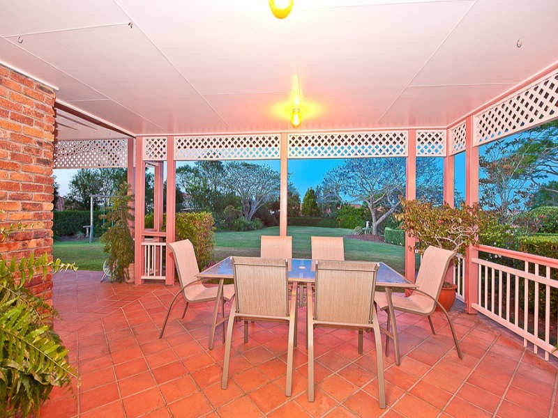 10 Stuart Close, Bridgeman Downs QLD 4035