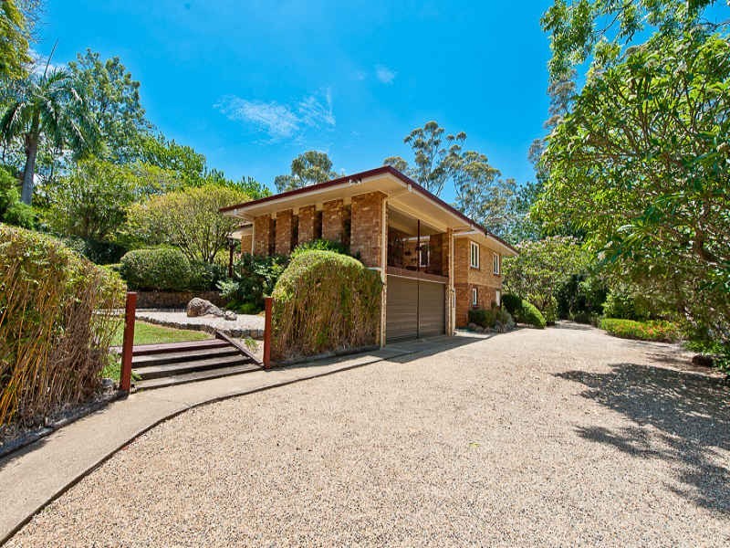 806 Beams Road, Bridgeman Downs QLD 4035