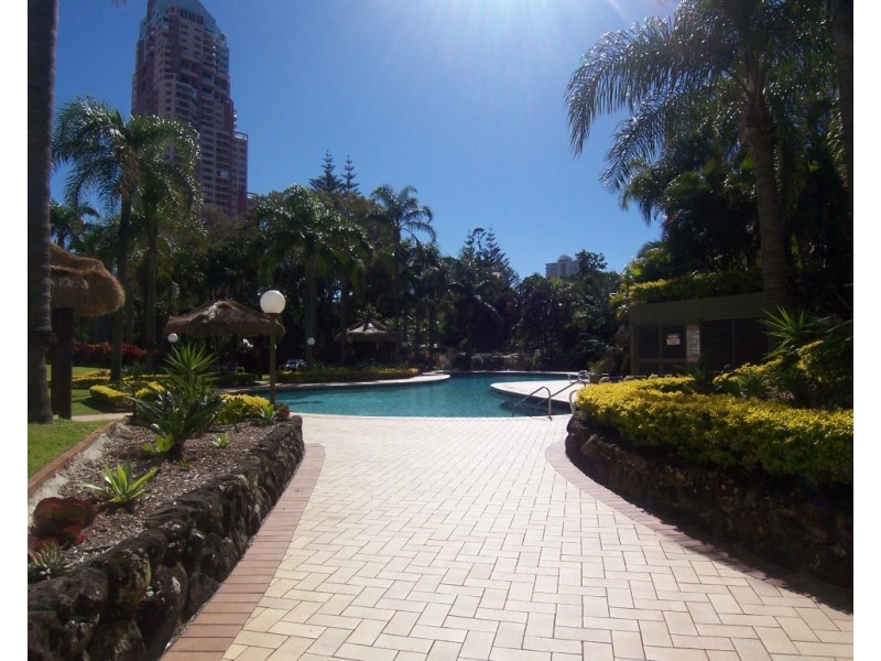 30/2 Admiralty Drive, Surfers Paradise QLD 4217