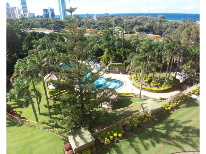 30/2 Admiralty Drive, Surfers Paradise QLD 4217