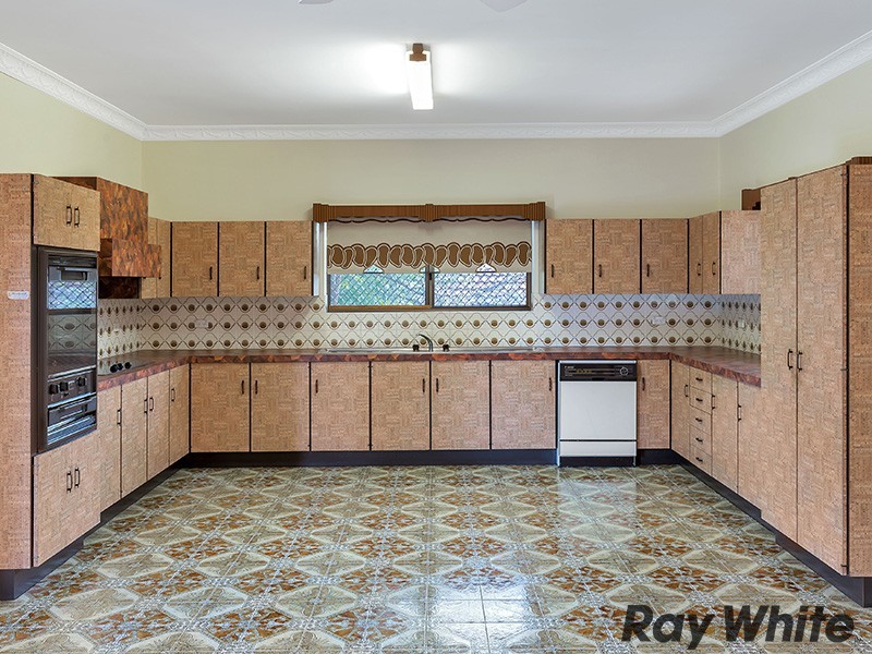 4 Gerry Street, Stafford Heights QLD 4053