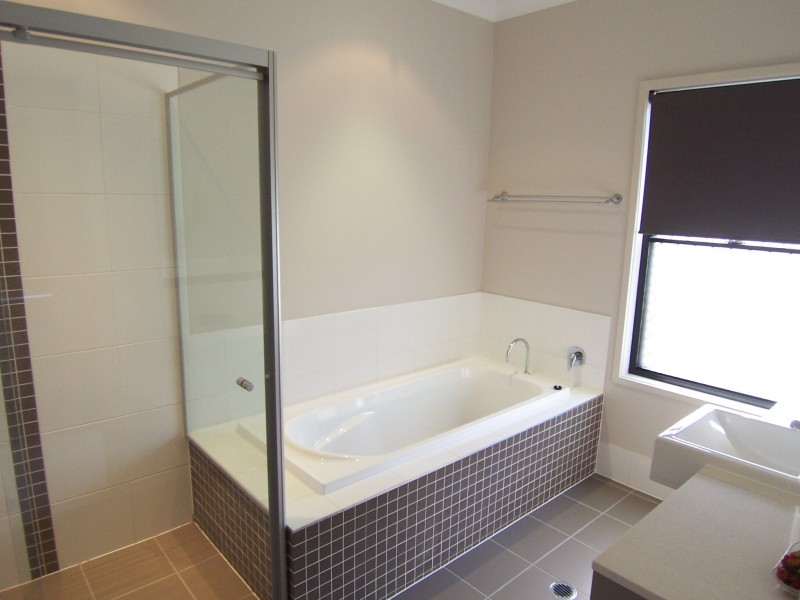 16 Crowcombe Place, Carseldine QLD 4034