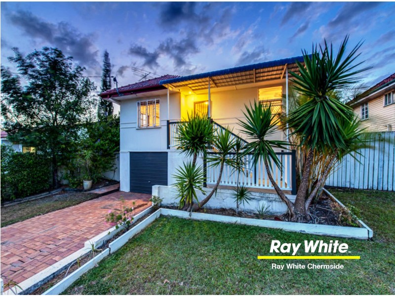 8 Farnell Street, Chermside QLD 4032