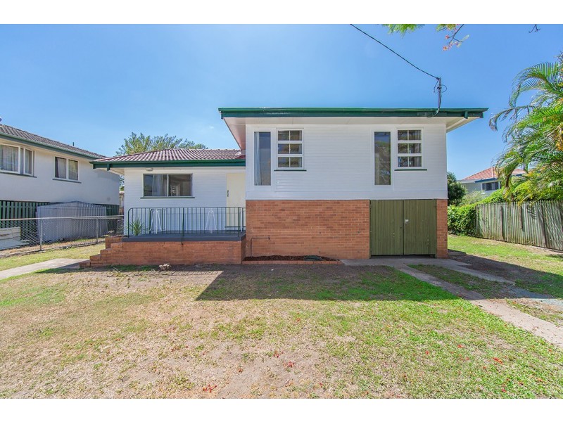 27 Telopia Avenue, Wavell Heights QLD 4012