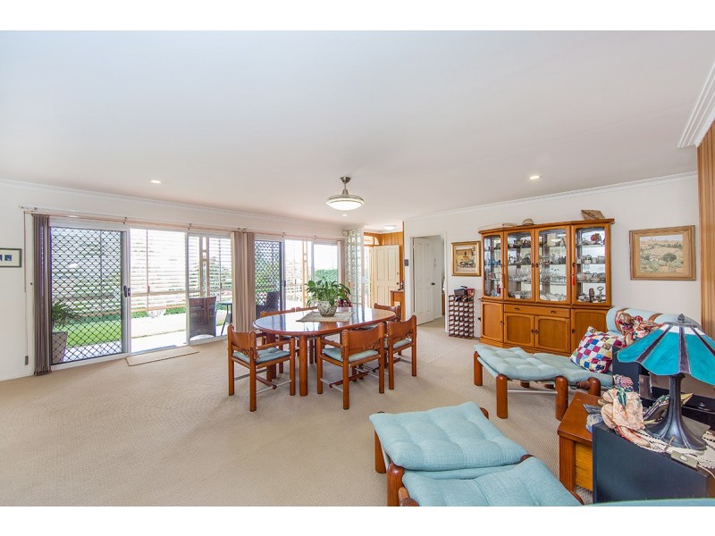 16 Luckins Street, Aspley QLD 4034