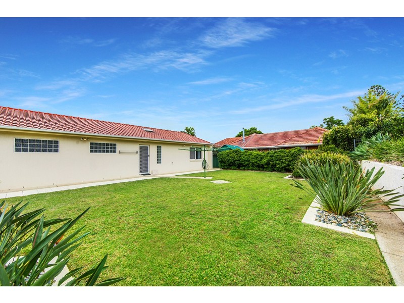 16 Luckins Street, Aspley QLD 4034