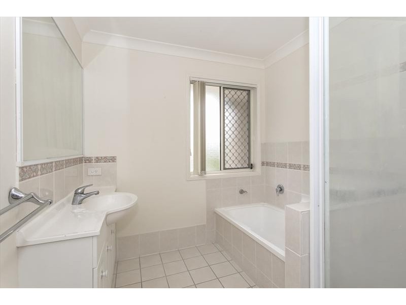 3 / 12 Greenbank Street, Chermside QLD 4032