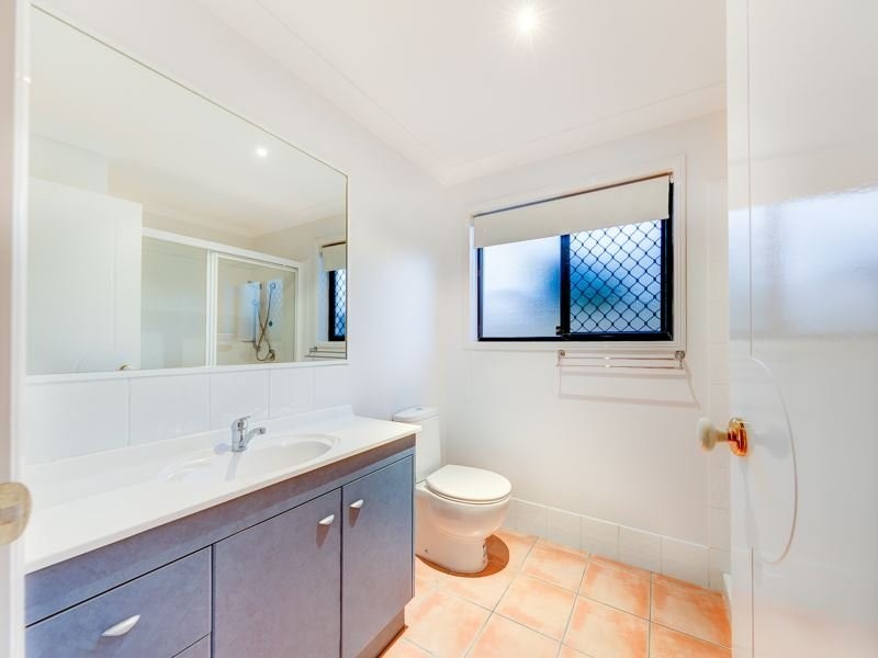 30 Palmetto Place, Bridgeman Downs QLD 4035
