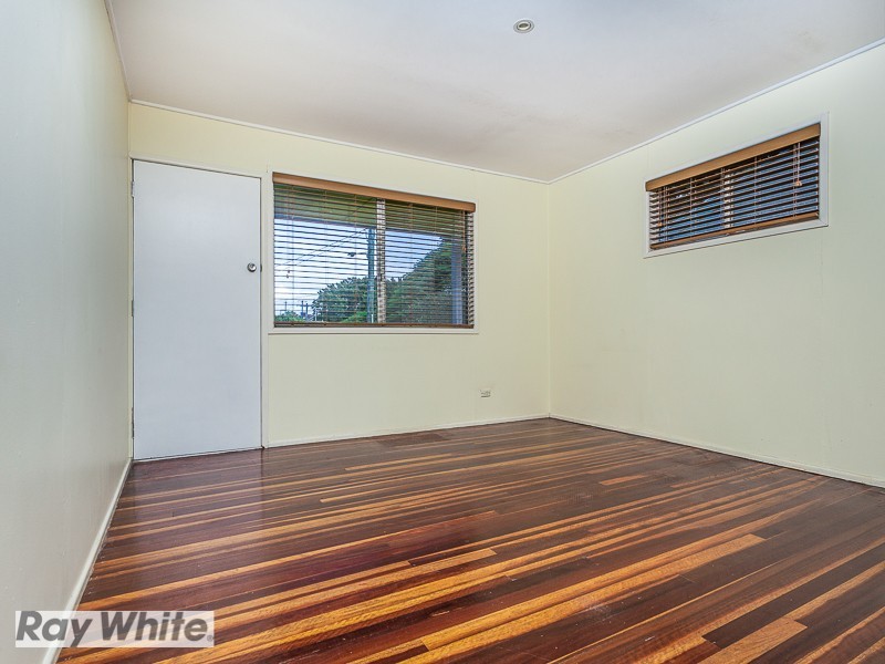 23 Sammells Drive, Chermside QLD 4032