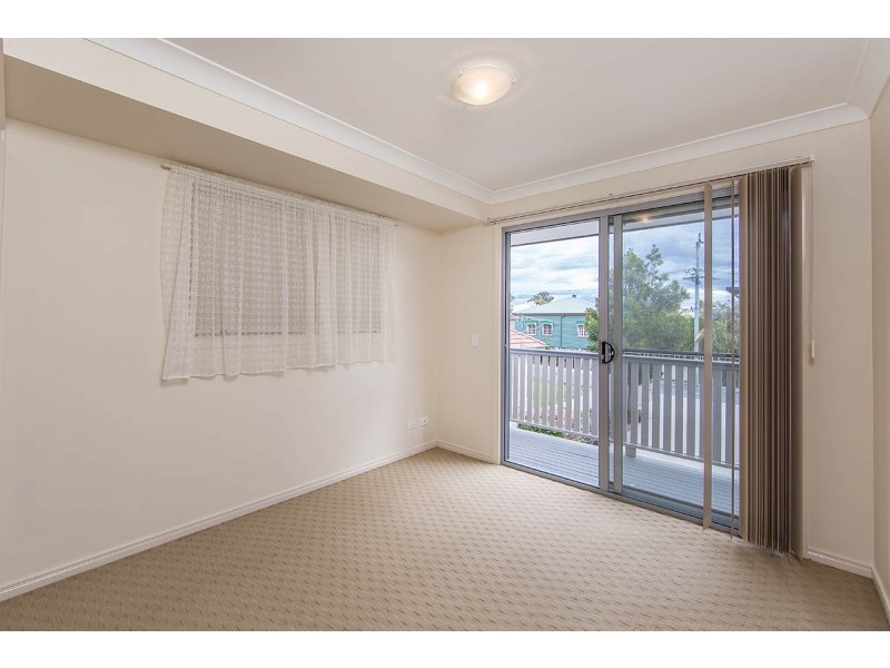 2/11 Buruda Street, Chermside QLD 4032