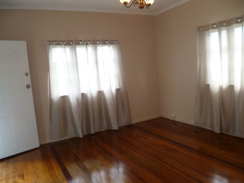 251 Earnshaw Road, Northgate QLD 4013