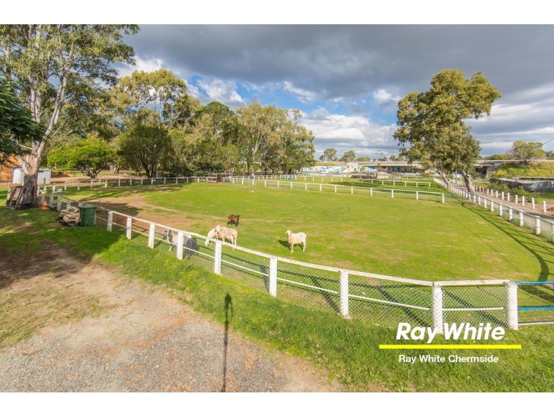 245,251,263 Bracken Ridge Road, Bracken Ridge QLD 4017