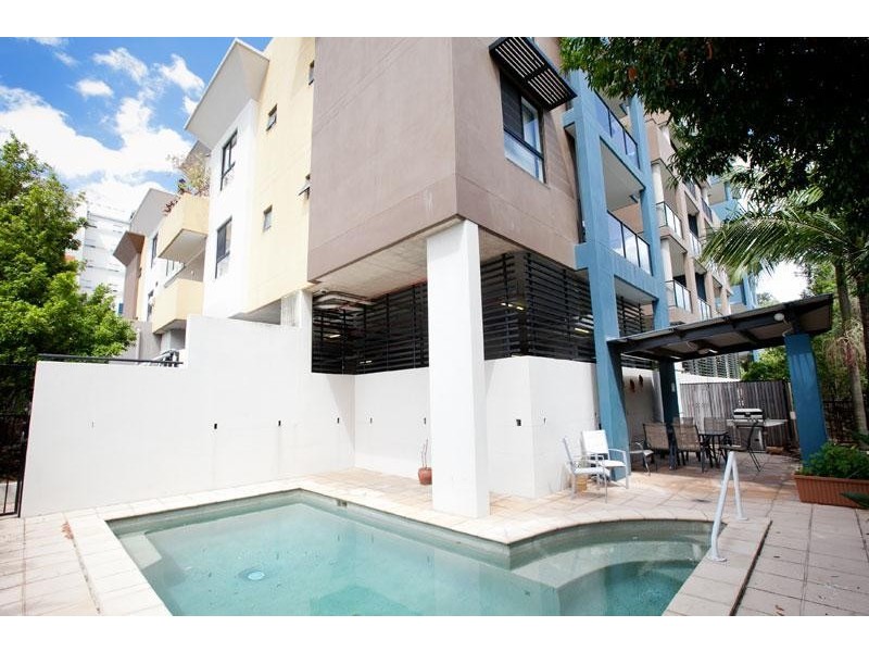 55/46 Playfield Street, Chermside QLD 4032