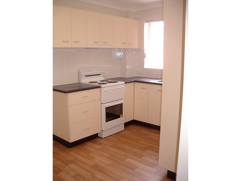 2/60 Wallace Street, Chermside QLD 4032