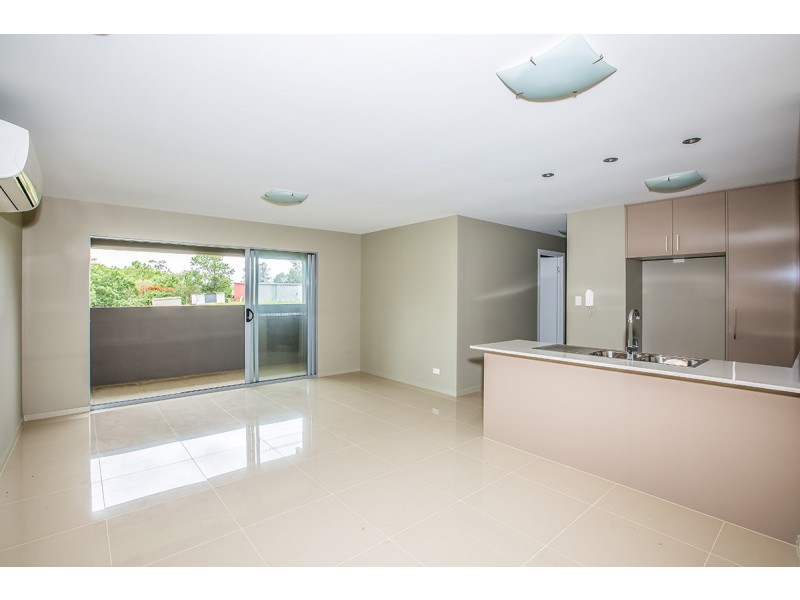 6/85 Queens Road, Everton Hills QLD 4053