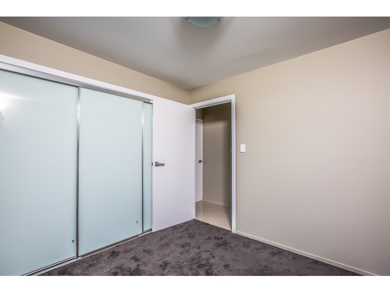 6/85 Queens Road, Everton Hills QLD 4053