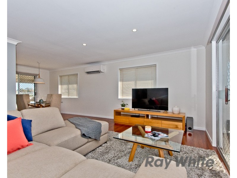 124 Trouts Road, Stafford Heights QLD 4053