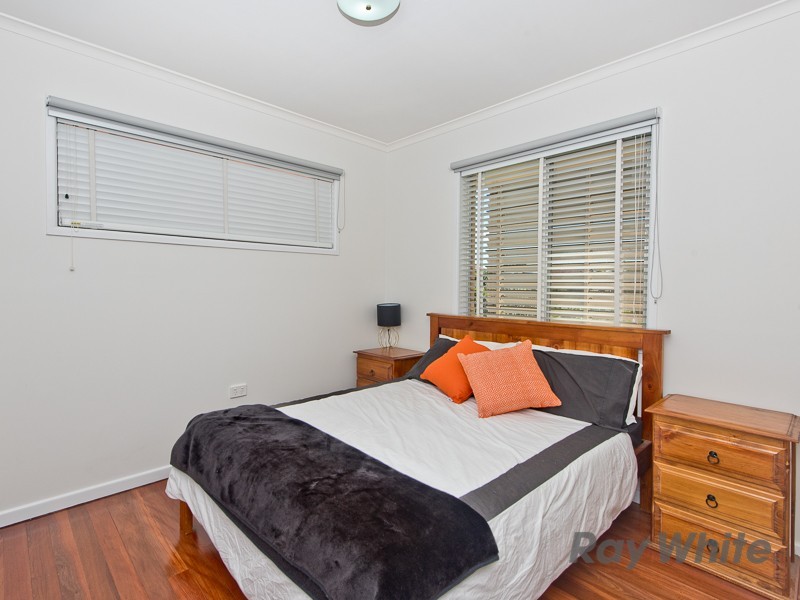 124 Trouts Road, Stafford Heights QLD 4053