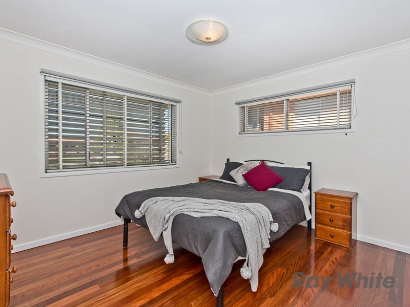 124 Trouts Road, Stafford Heights QLD 4053