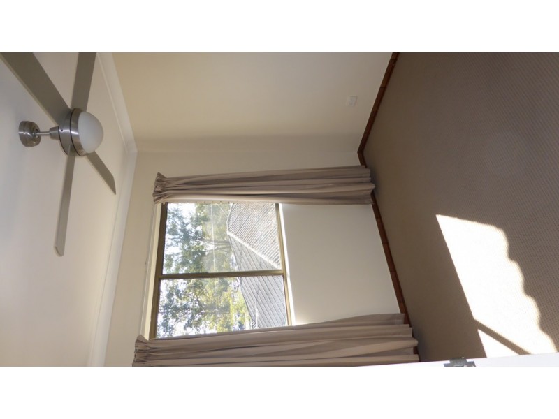 4/60 Latham Street, Chermside QLD 4032