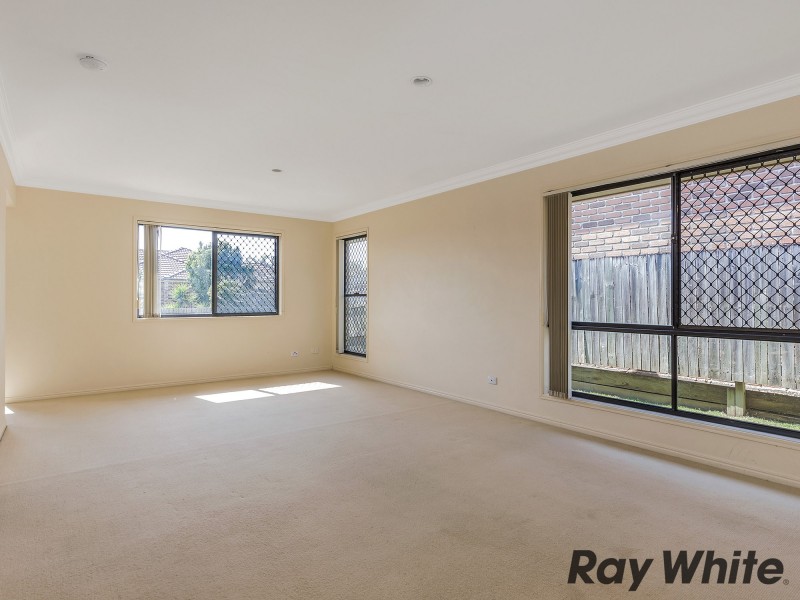 4 Dumaresq Crescent, Murrumba Downs QLD 4503