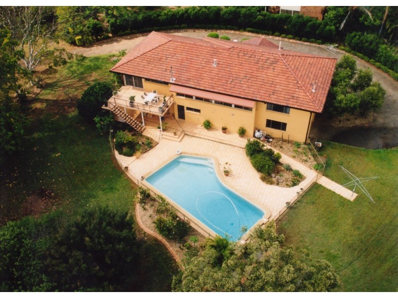 18 Cowie Road, Carseldine QLD 4034