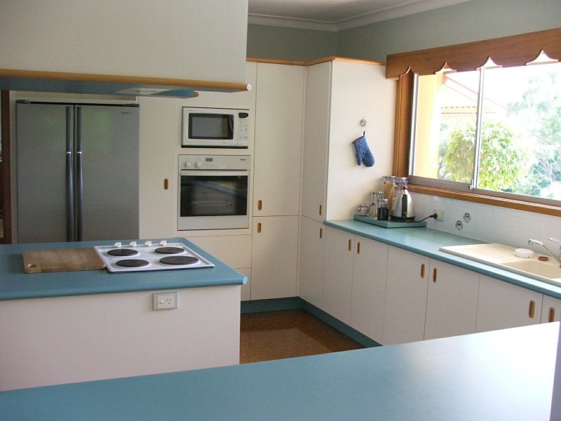 18 Cowie Road, Carseldine QLD 4034