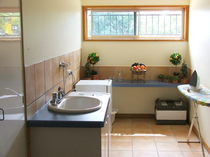 18 Cowie Road, Carseldine QLD 4034