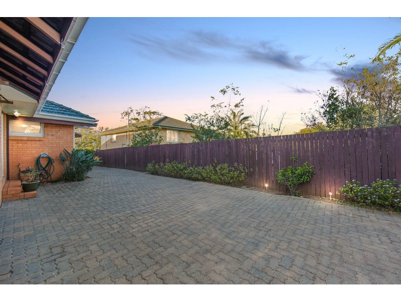 73 Lucan Avenue, Aspley QLD 4034