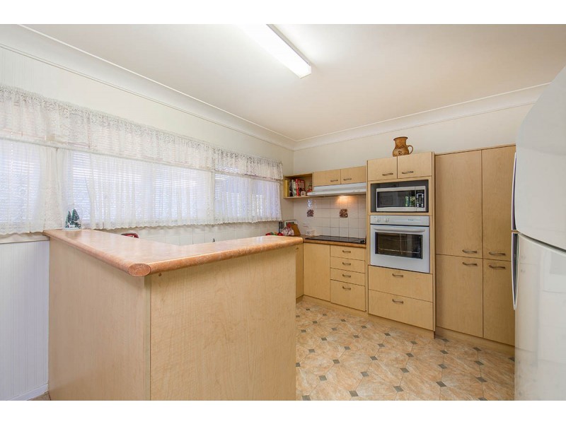 73 Lucan Avenue, Aspley QLD 4034