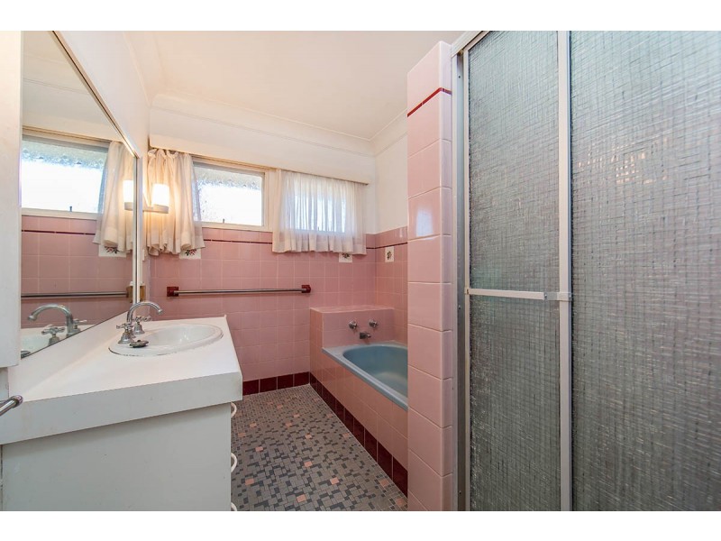 73 Lucan Avenue, Aspley QLD 4034