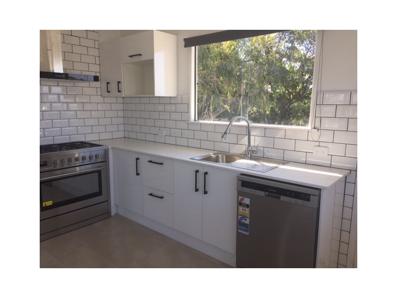 83 Basnett Street, Chermside West QLD 4032