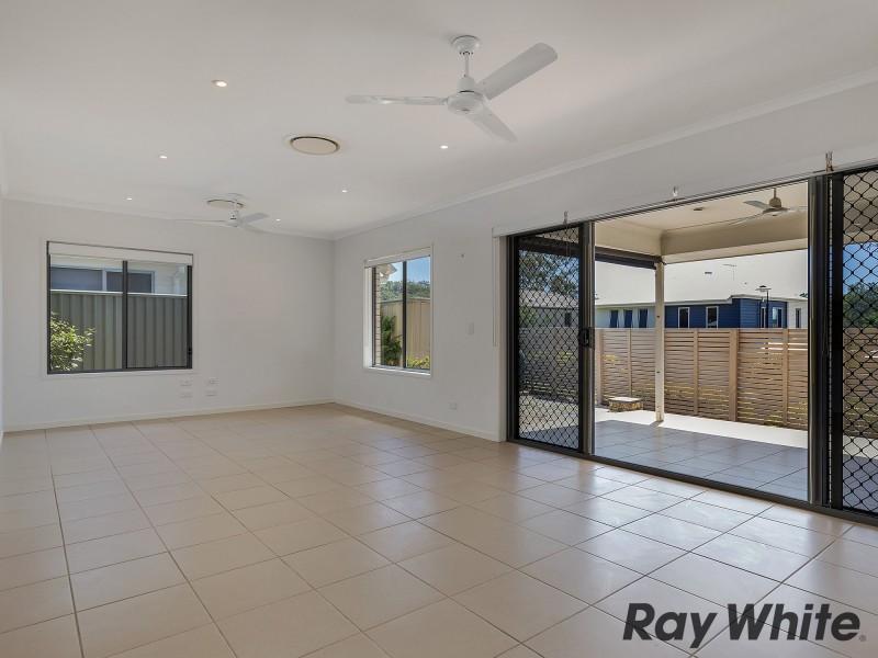 18 Hillside Circuit, Chermside West QLD 4032