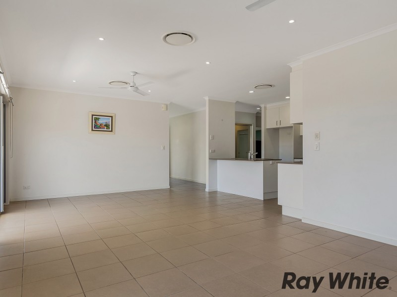 18 Hillside Circuit, Chermside West QLD 4032