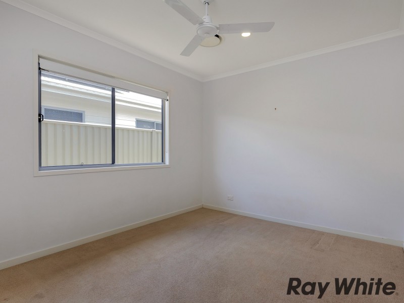18 Hillside Circuit, Chermside West QLD 4032