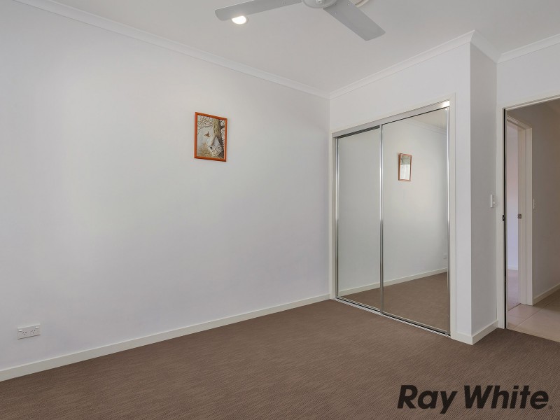 18 Hillside Circuit, Chermside West QLD 4032