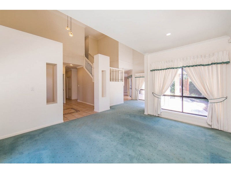 38 Voyager Circuit, Bridgeman Downs QLD 4035