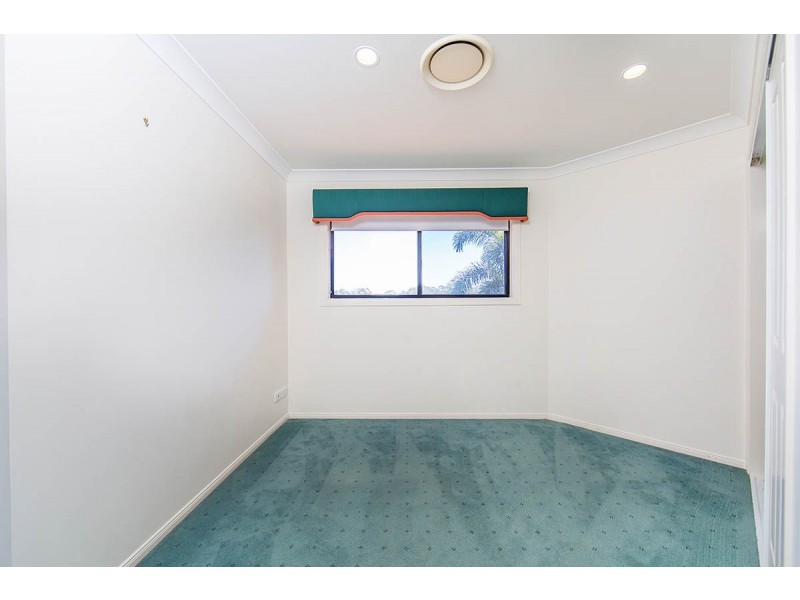 38 Voyager Circuit, Bridgeman Downs QLD 4035