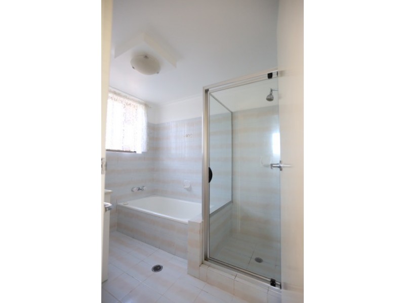 1/34 Hilltop Avenue, Chermside QLD 4032