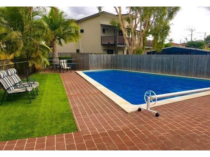 2 / 23A Ronmack Street, Chermside QLD 4032