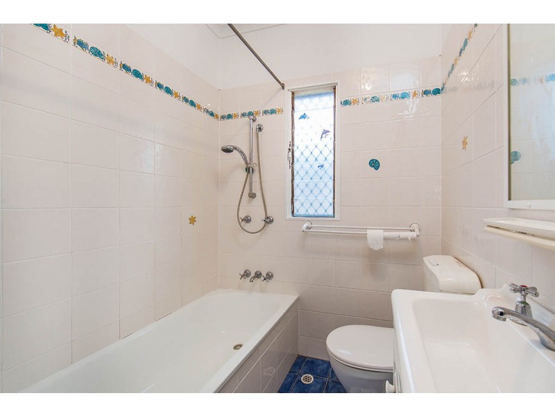 69 Hodgkinson Street, Chermside QLD 4032