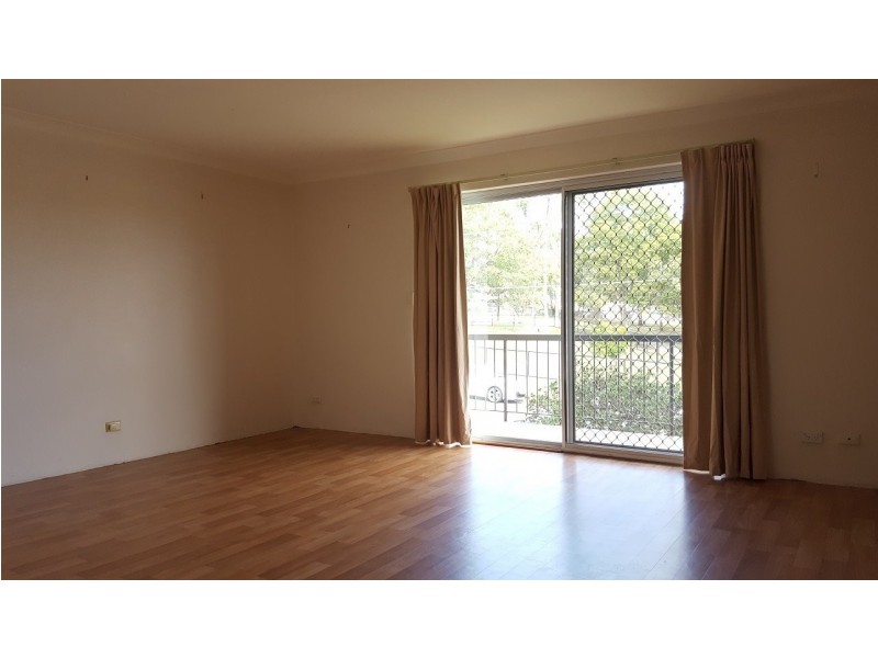 2/40 Kingsmill Street, Chermside QLD 4032