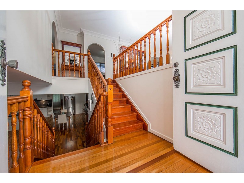 119 Trouts Road, Stafford Heights QLD 4053