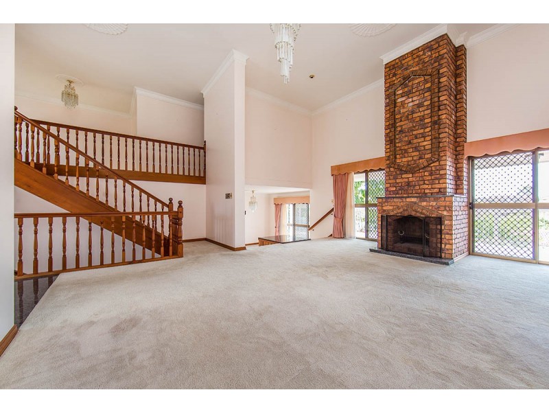 64 Karloff Drive, Stafford Heights QLD 4053