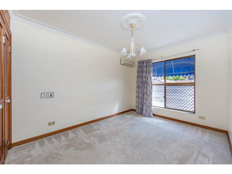 64 Karloff Drive, Stafford Heights QLD 4053