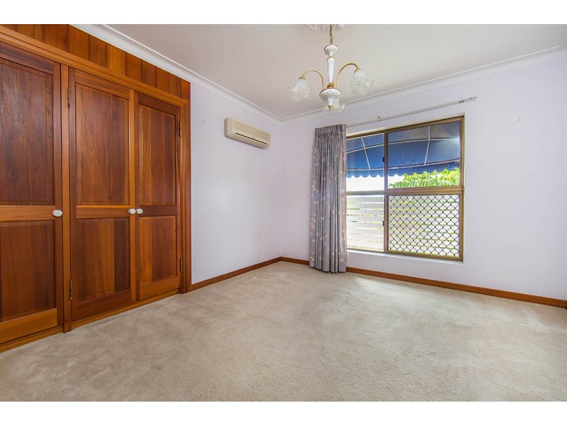 64 Karloff Drive, Stafford Heights QLD 4053